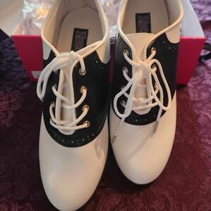 Funtasmia 50s saddle shoes
